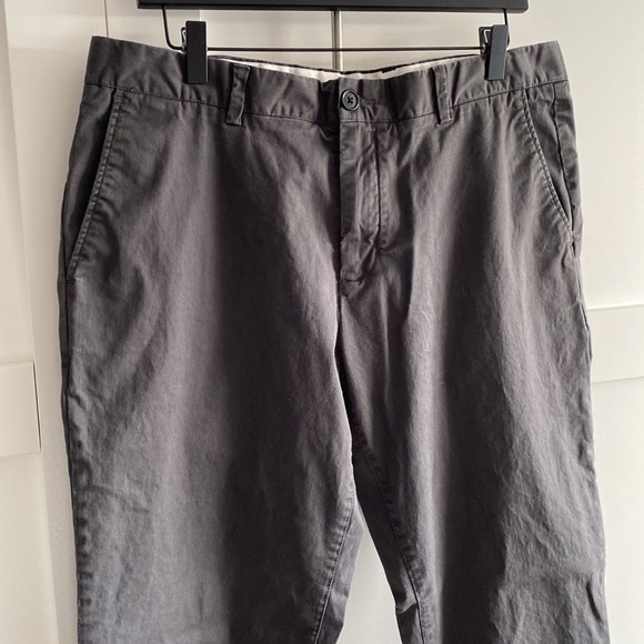 Frank & Oak - Newport, Modern Straight Fit, Charcoal Grey - Picture 2 of 8